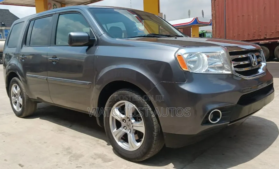 Honda Pilot 2012 Gray