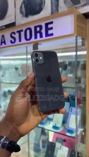 Apple iPhone 11 64 GB Black