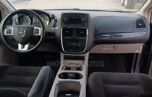 Dodge Grand Caravan 2017 Gray
