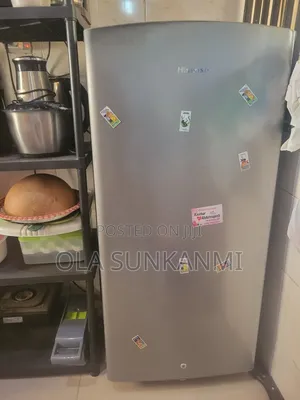 Super Clean Hisense Fridge and Freezer 150l