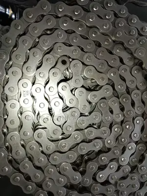 16b Roller Chain