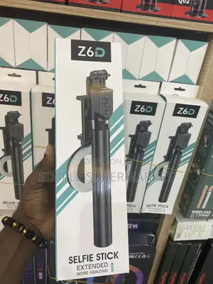 Z6d Selfie Stick With Light