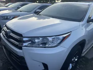 Toyota Highlander Limited V6 4x4 (3.5L 6cyl 6A) 2016 White