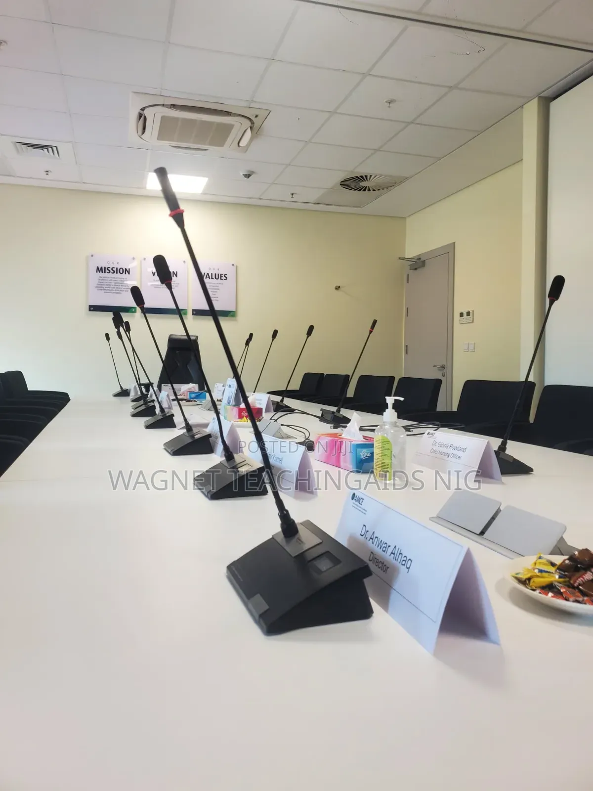 Wireless Delegate Conference Microphone
