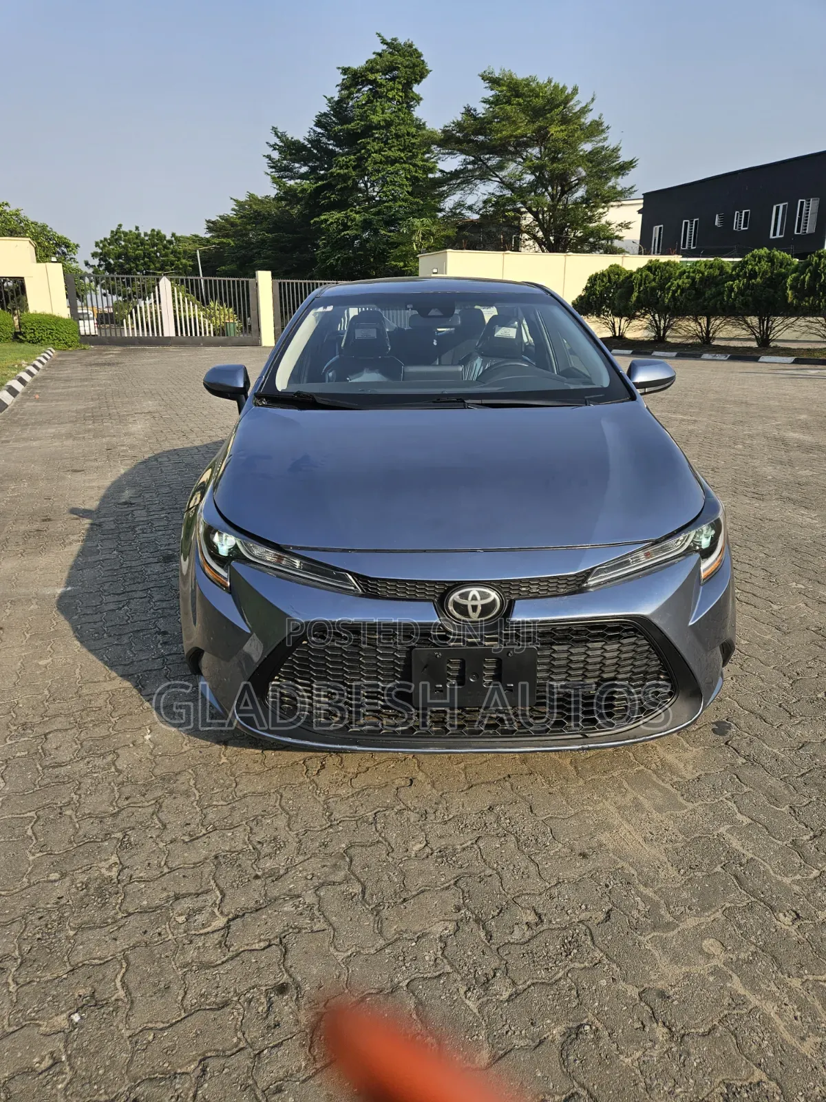 Toyota Corolla LE 2020 Gray