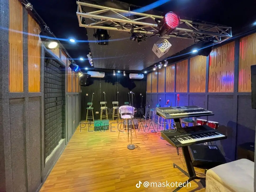 Live Recording Room