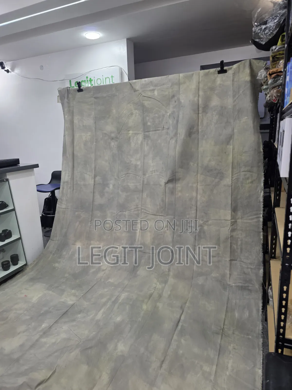 Grey Tye and Dye Backdrop