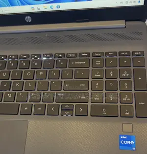 Laptop HP 250 G10 16GB Intel Core i5 SSD 256GB