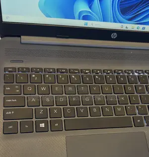 Laptop HP 250 G10 16GB Intel Core i5 SSD 256GB