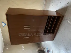 Spacious Wardrobe for Your Bedroom