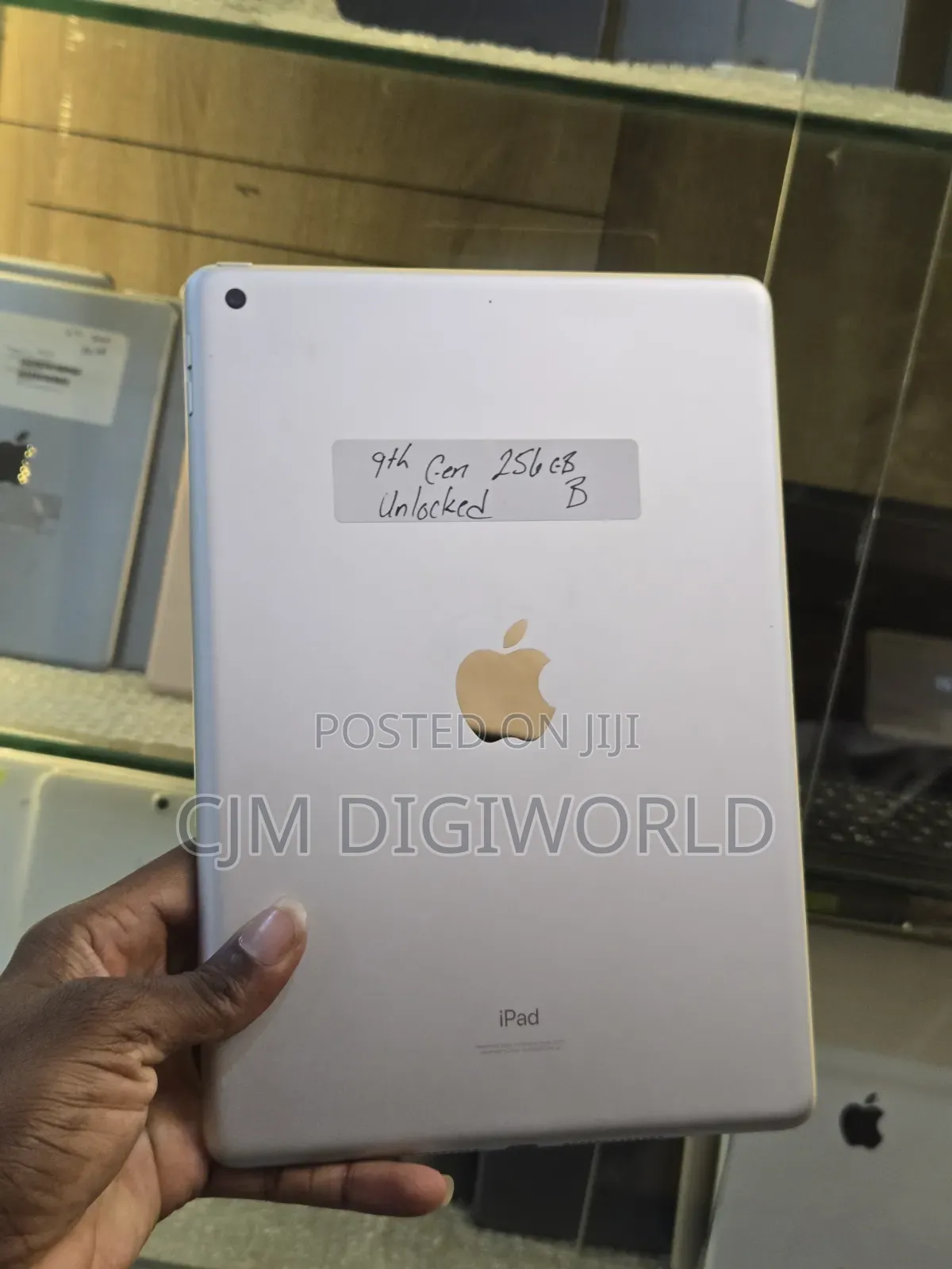 Apple iPad 10.2 (2021) 256 GB Silver