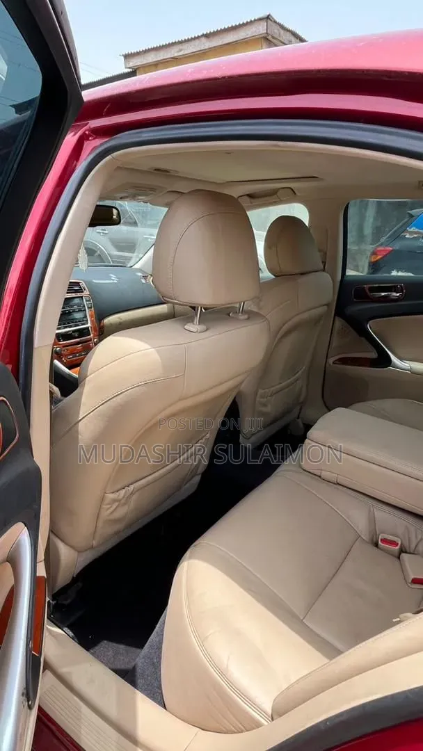 Lexus IS 2008 Red
