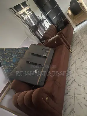 2 Pieces of Chairs