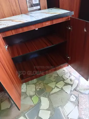 Well Designed Kitchen Cabinet