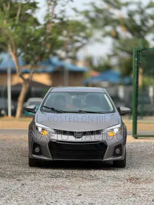 Toyota Corolla 2014 Gray