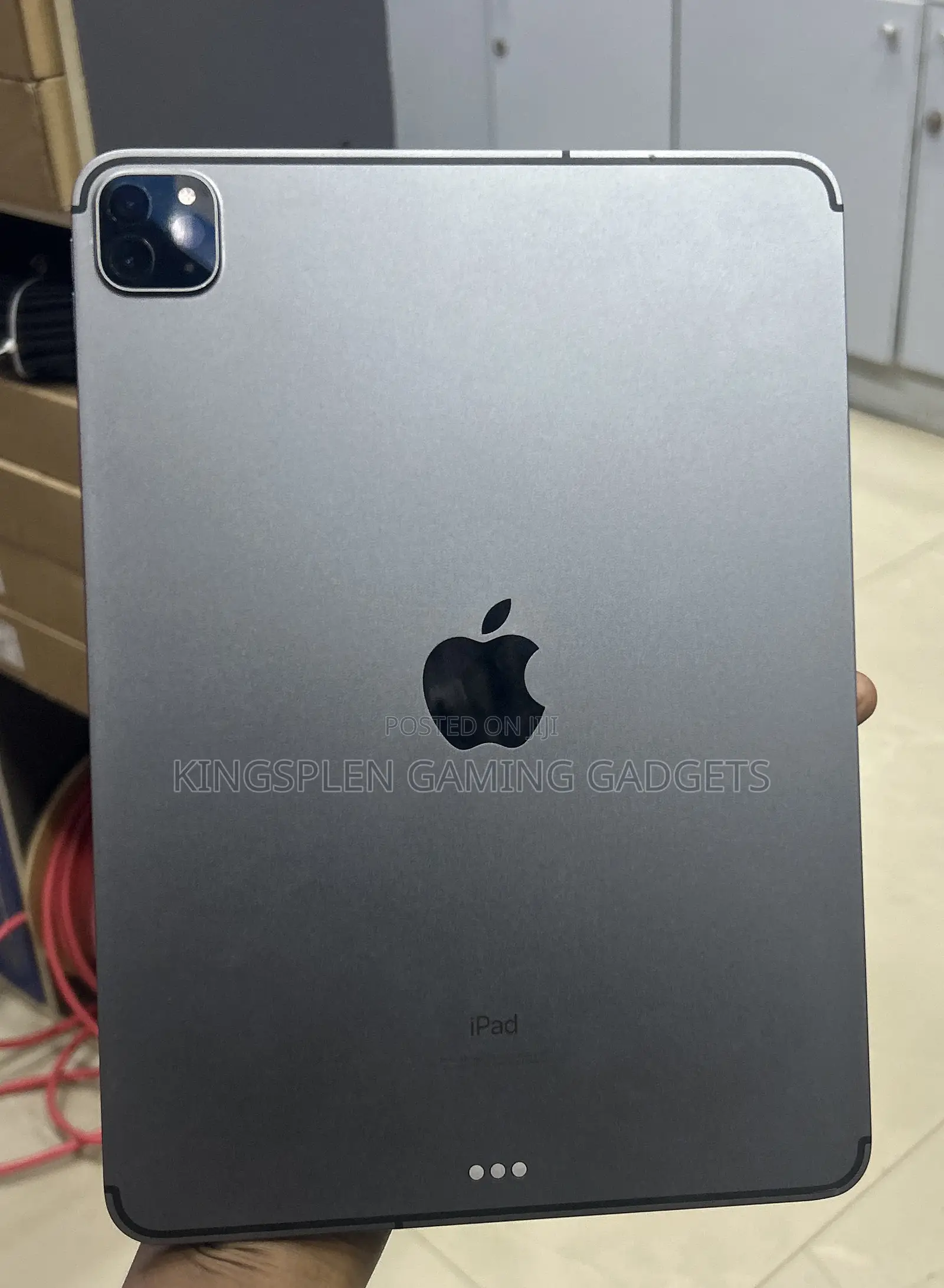 Apple iPad Pro 11 (2022) 256 GB Gray