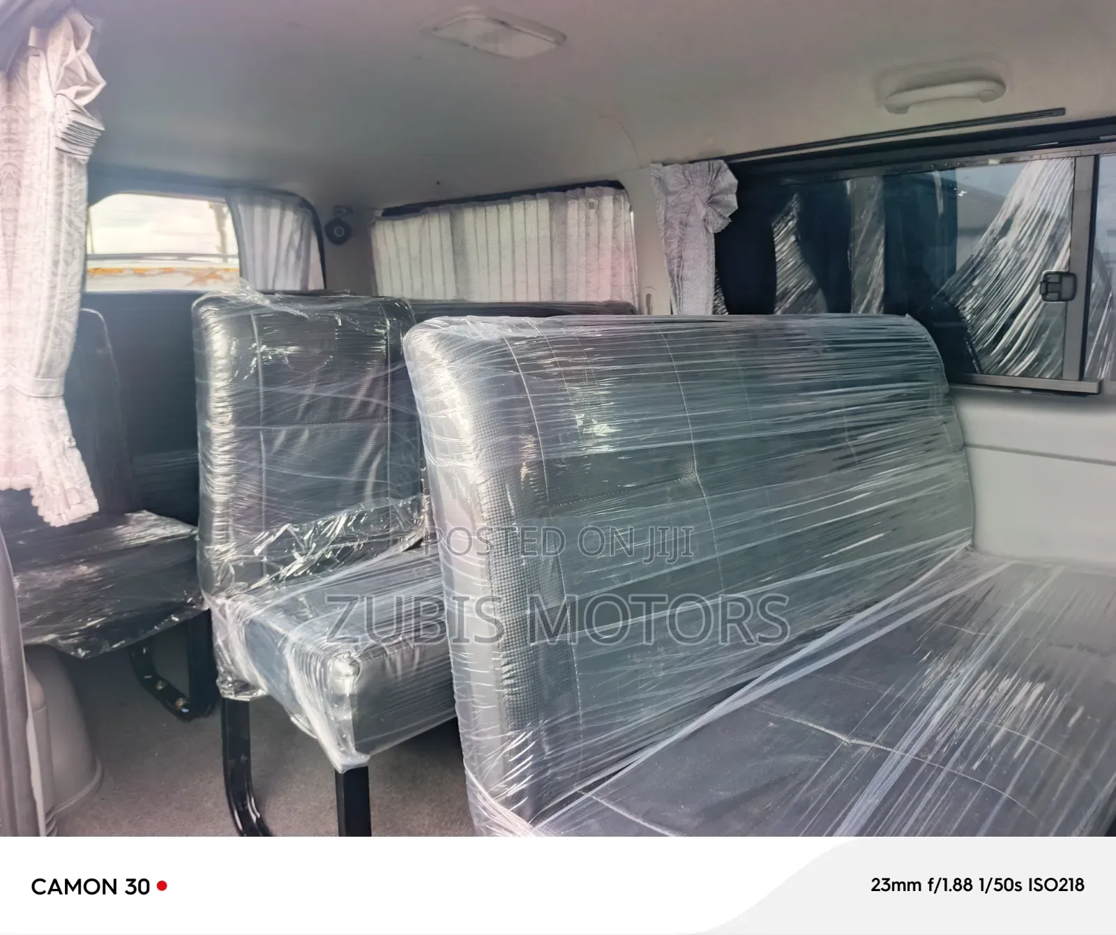 Toyota HiAce 2015 Black
