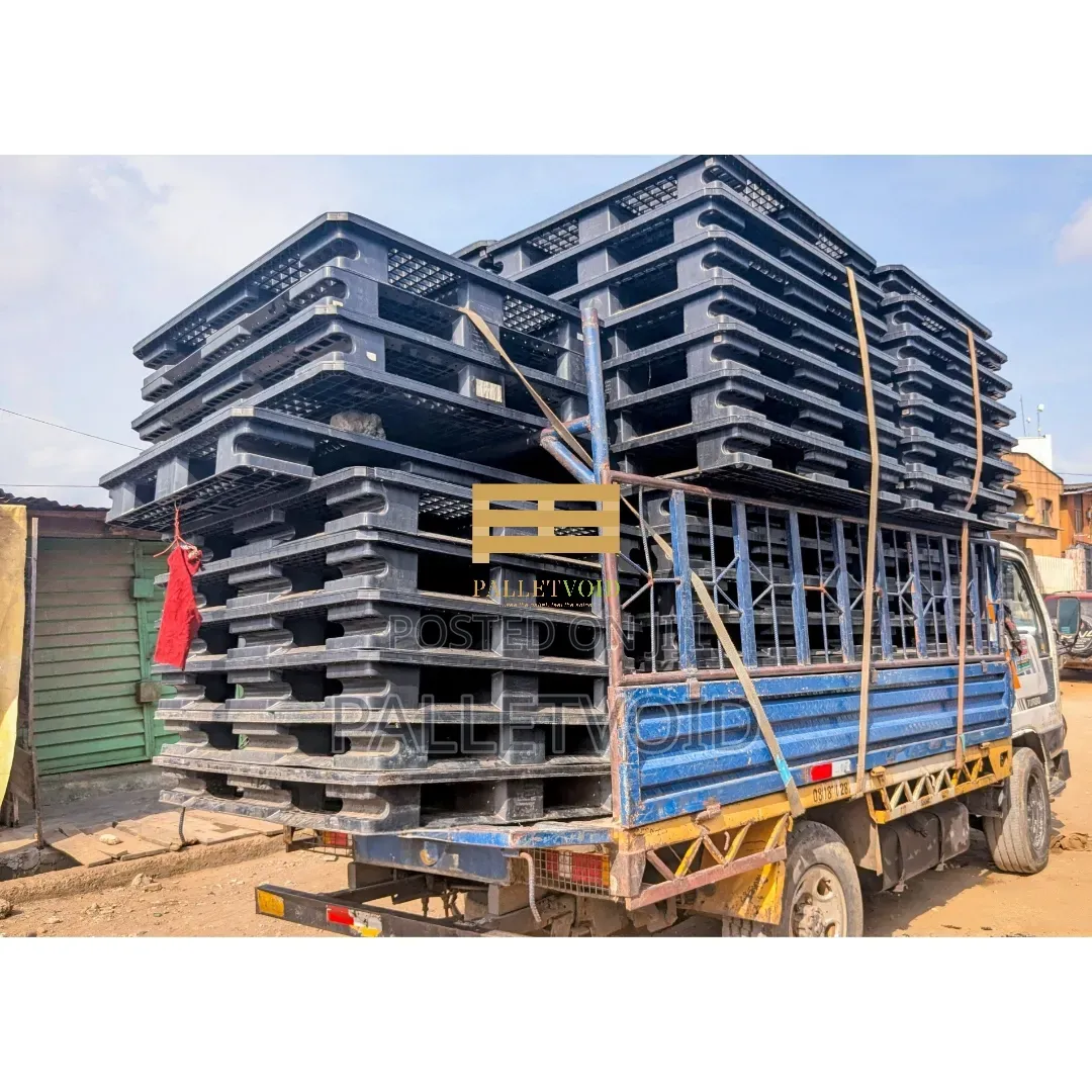 Swift Plastic Pallets Delivery