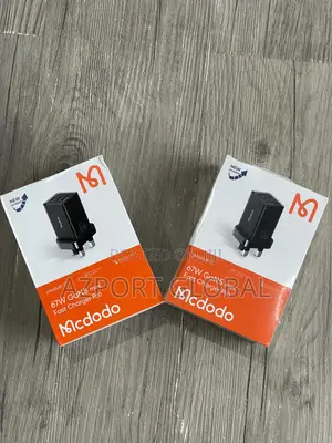 3-Port McDodo 67w Gan5 Mini Fast Charger Pro for Laptop, Phone and Tab
