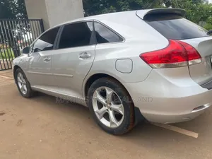 Toyota Venza 4plugs