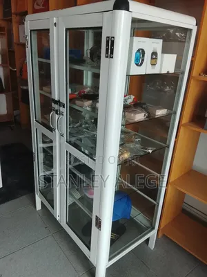 Standard Showglass for Sale