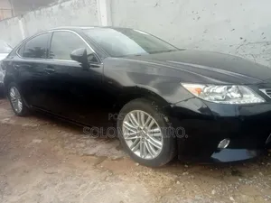 Lexus ES 2015 Black