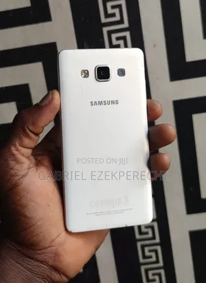 Samsung Galaxy A5 16 GB White