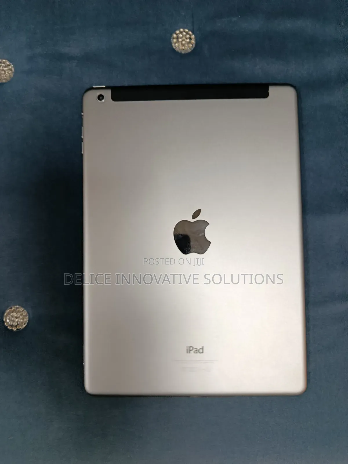 Apple iPad Air 16 GB Gray