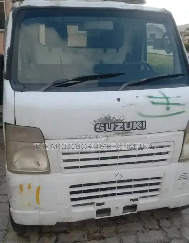 Suzuki Every 2001 White