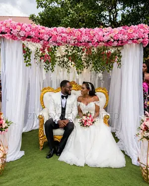 Luxury Wedding Backdrop Couple Sofa for Rent in Abuja