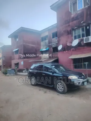 2bdrm Block of Flats in Jakande Estate Oke for sale