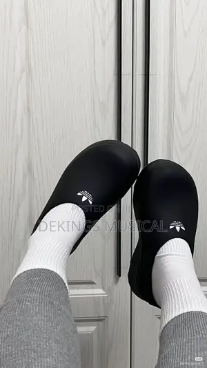 Adidas Stan Fit Mule