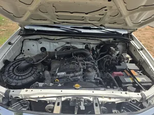 Toyota Hilux 2014 White