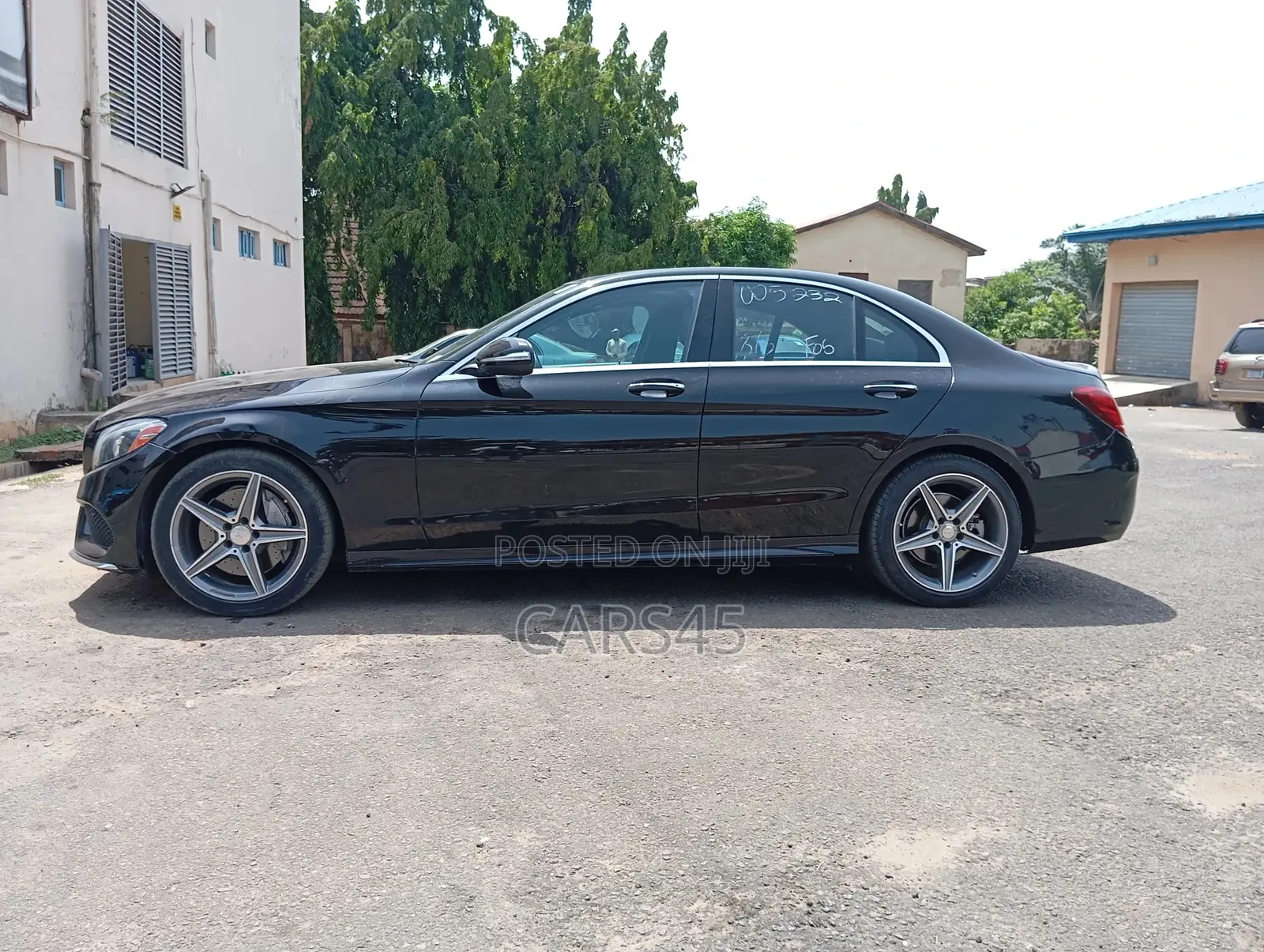 Mercedes-Benz C400 2015 Black