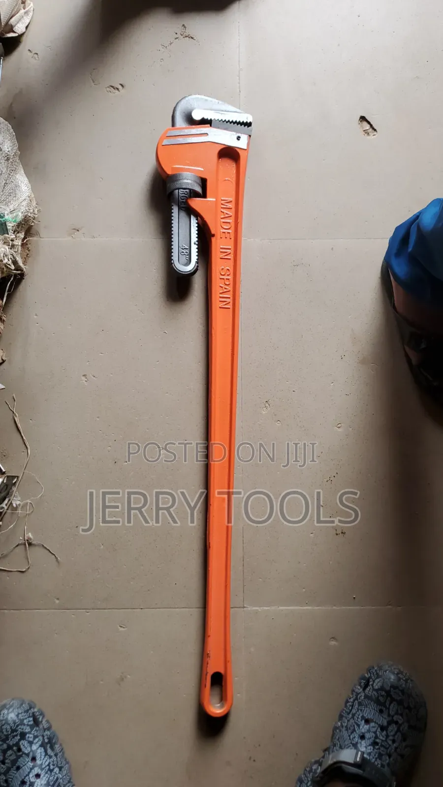 Heavy Duty 48" Pipe Wrench