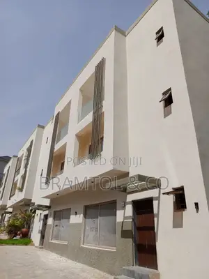 4bdrm Townhouse / Terrace in Maitama for rent