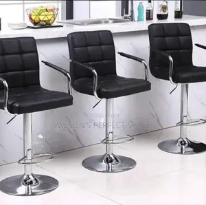 Adjustable Height Salon Bar Chair