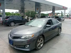 Toyota Camry 2014 Gray