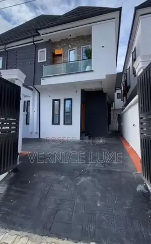 4bdrm Duplex in Ikota, Lekki for sale