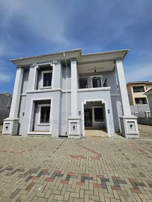 5bdrm Duplex in Guzape District for rent