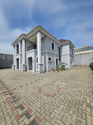 5bdrm Duplex in Guzape District for rent