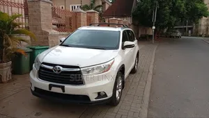Toyota Highlander 2015 White