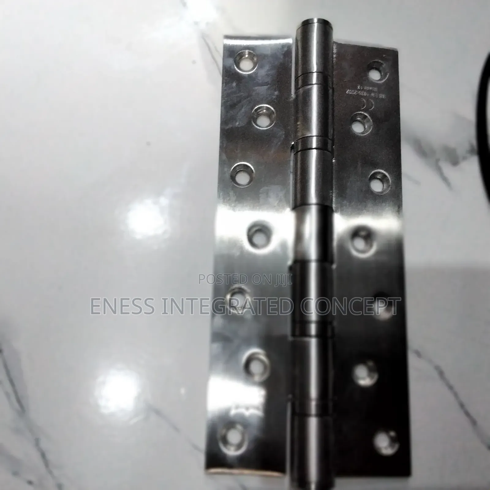 High Quality Hinges