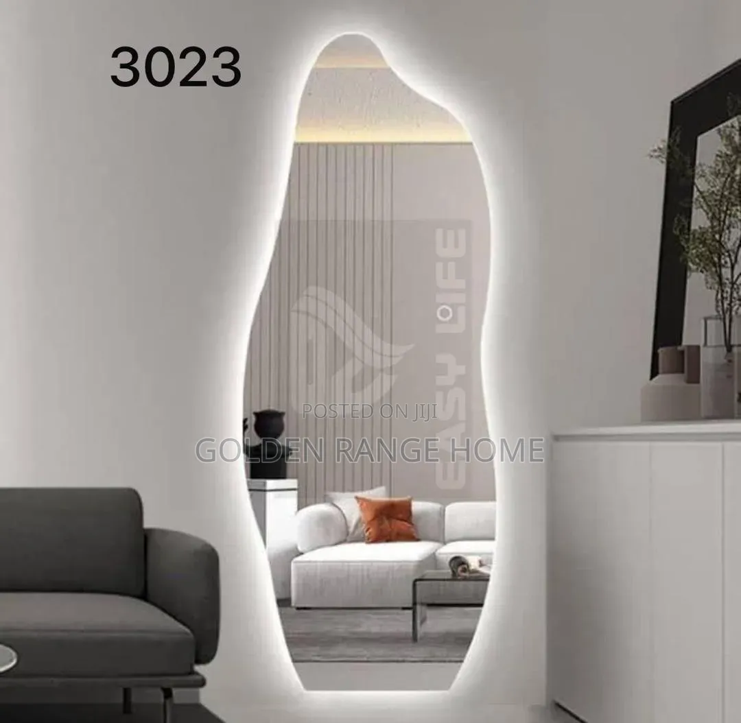Curved Design Dressing Mirror