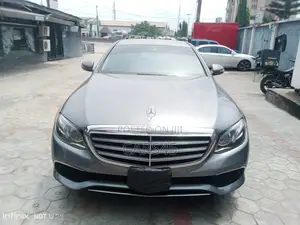Mercedes-Benz E300 2017 Gray