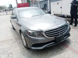 Mercedes-Benz E300 2017 Gray