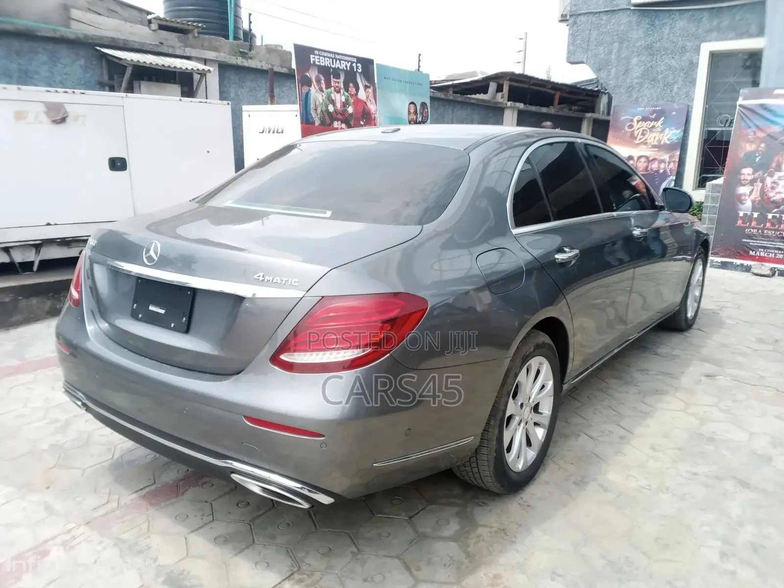 Mercedes-Benz E300 2017 Gray