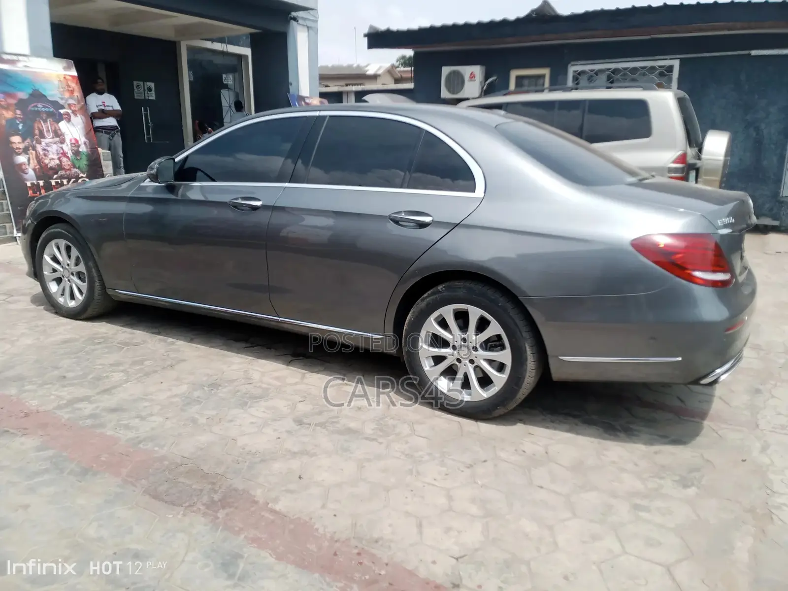 Mercedes-Benz E300 2017 Gray