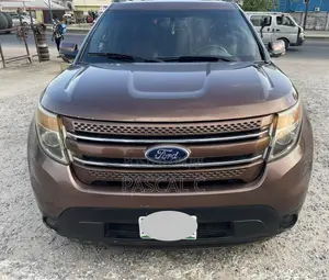 Ford Explorer Limited 4dr 4x4 (3.5L 6cyl 6A) 2011 Brown
