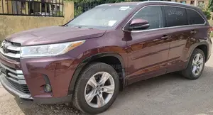 Toyota Highlander 2017 Red